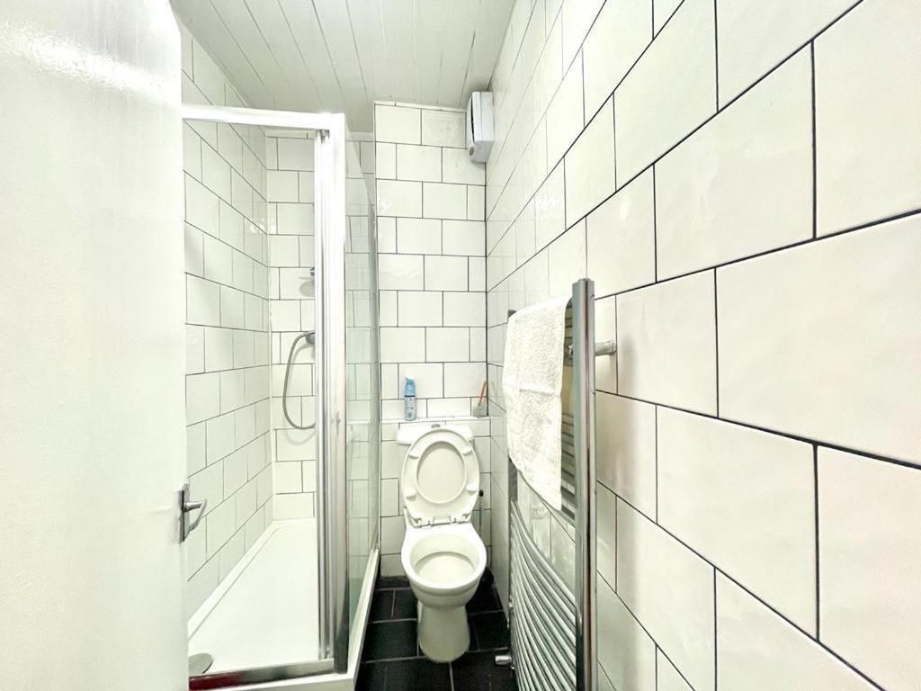 Kings Cross Guest House Λονδίνο Δωμάτιο φωτογραφία